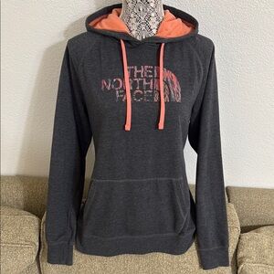 The North Face Gray Long Sleeve Relaxed Hoodie